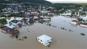 Karadeniz’de sel felaketinden etkilenen işverenler ve sigortalılar için prim ödemeleri ertelendi
