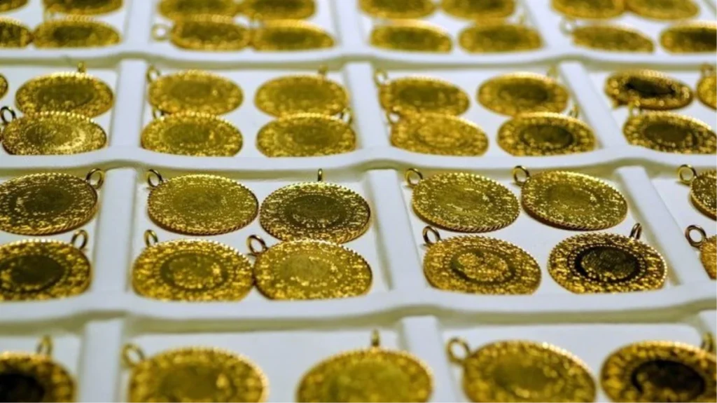 Altının gram fiyatı 1.696 lira seviyesinden işlem görüyor