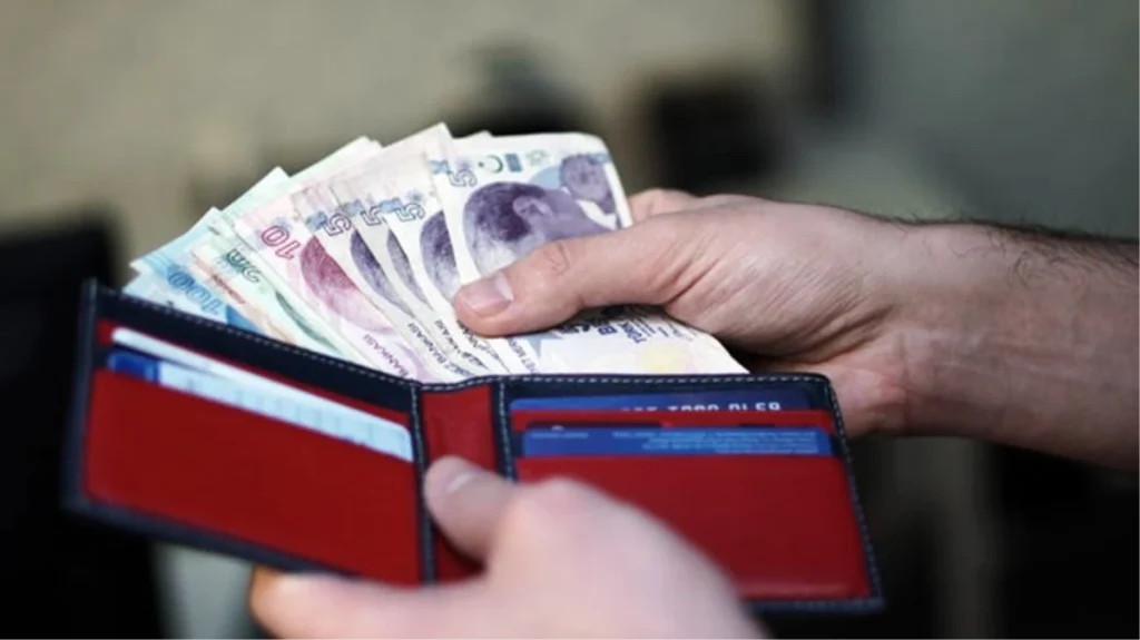 Temmuzda fiyatı en fazla artan ürün “araç yakıt ve yağları” oldu
