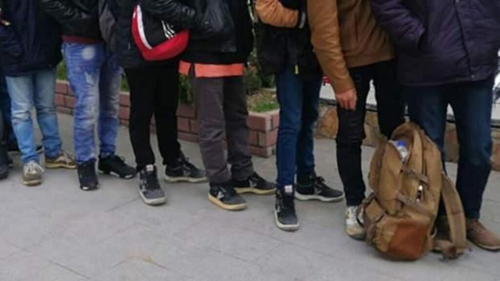 Kırklareli’nde 28 düzensiz göçmen yakalandı