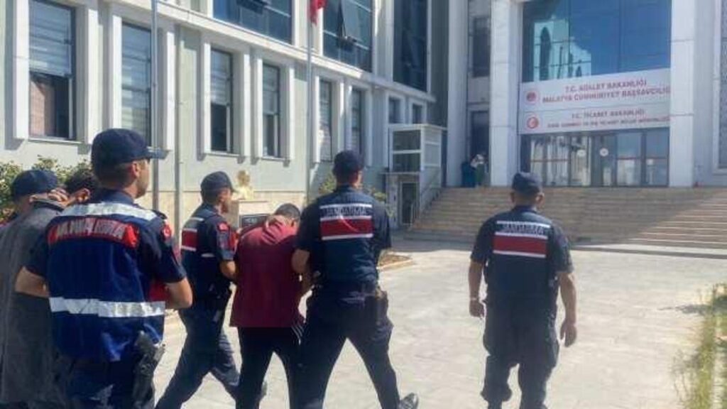 Malatya’da FETÖ ve PKK/KCK/PYD/YPG’ye operasyon: 3 tutuklama