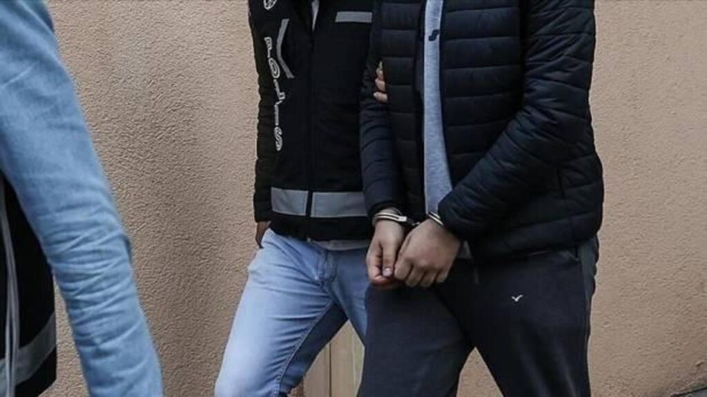 Van’da doktoru darp etmişlerdi: 2 şüpheli de tutuklandı