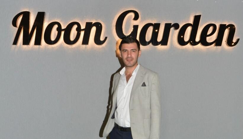 Moon Garden Davet