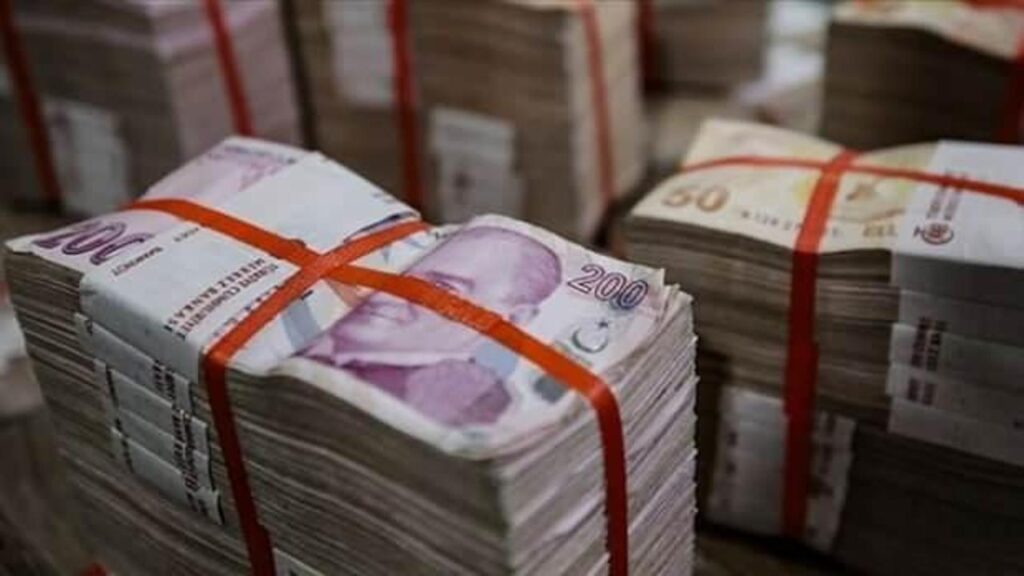 Bütçe eylülde 129 milyar lira açık verdi