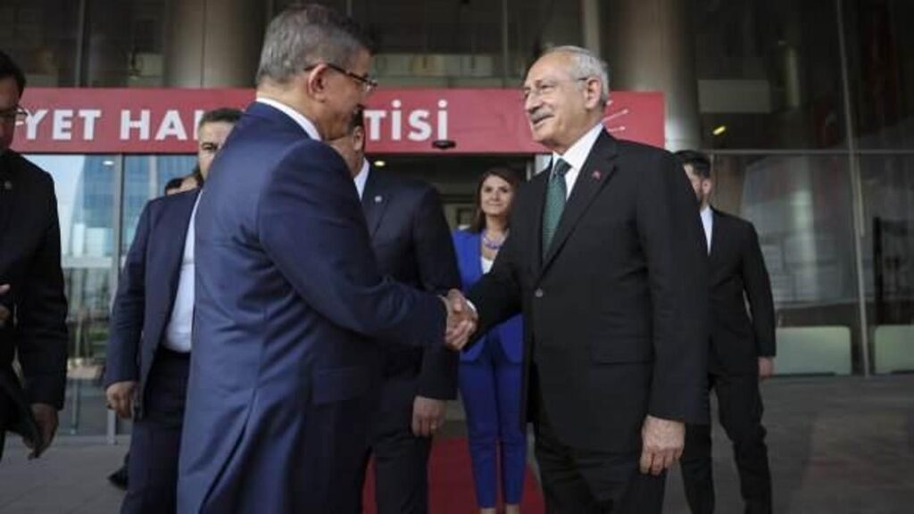 DEVA’dan sonra sıra Gelecek Partisi’nde: Kılıçdaroğlu’nun görüşmeleri ortaya çıktı