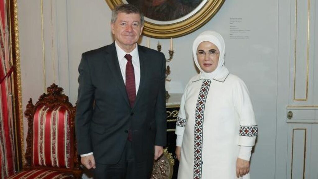 Emine Erdoğan BM üst düzey yetkilisini kabul etti