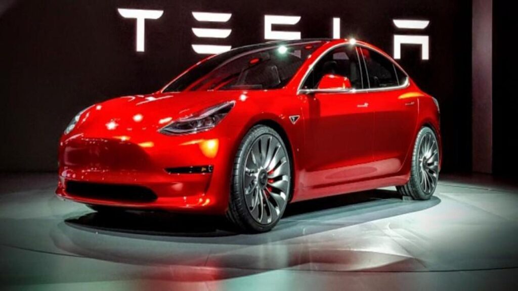 Tesla’ya ırkçılık davası!