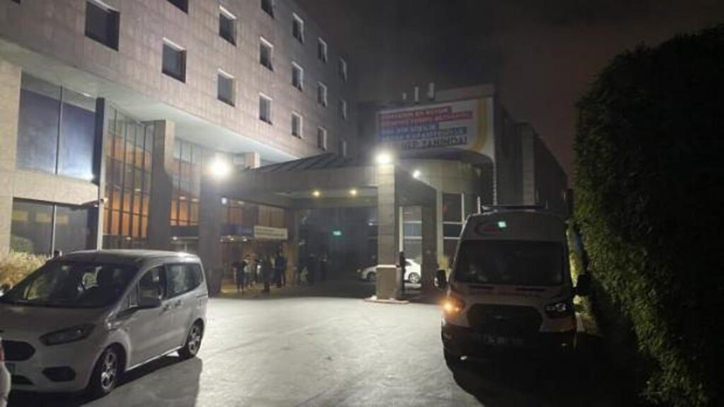 Küçükçekmece’de öğrenci yurdunda zehirlenme: 60’a yakın öğrenci hastanelik oldu