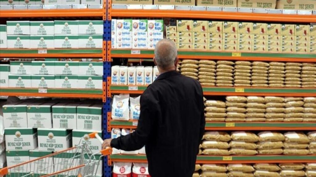 Bakan Bolat çağrıda bulunmuştu! İndirimler için harekete geçtiler