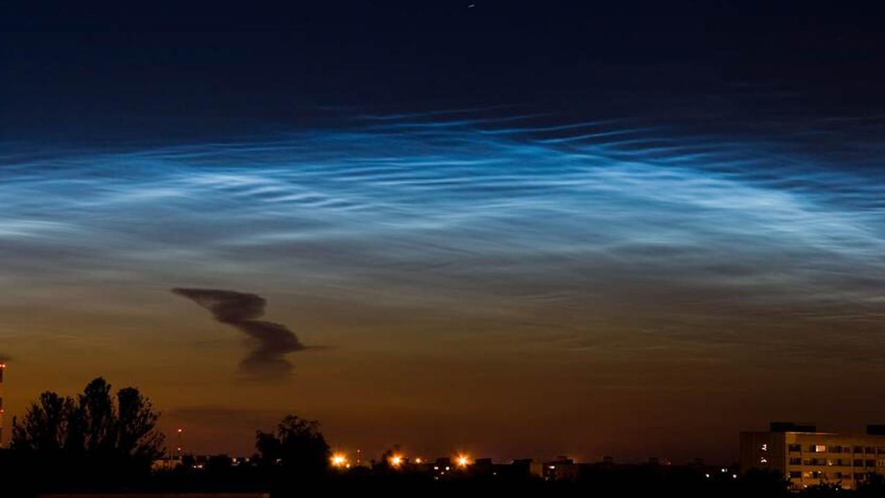 Gece gökyüzünde beyaz bulut neden olur? Gece havada bulut olur mu? Noctilucent bulutları