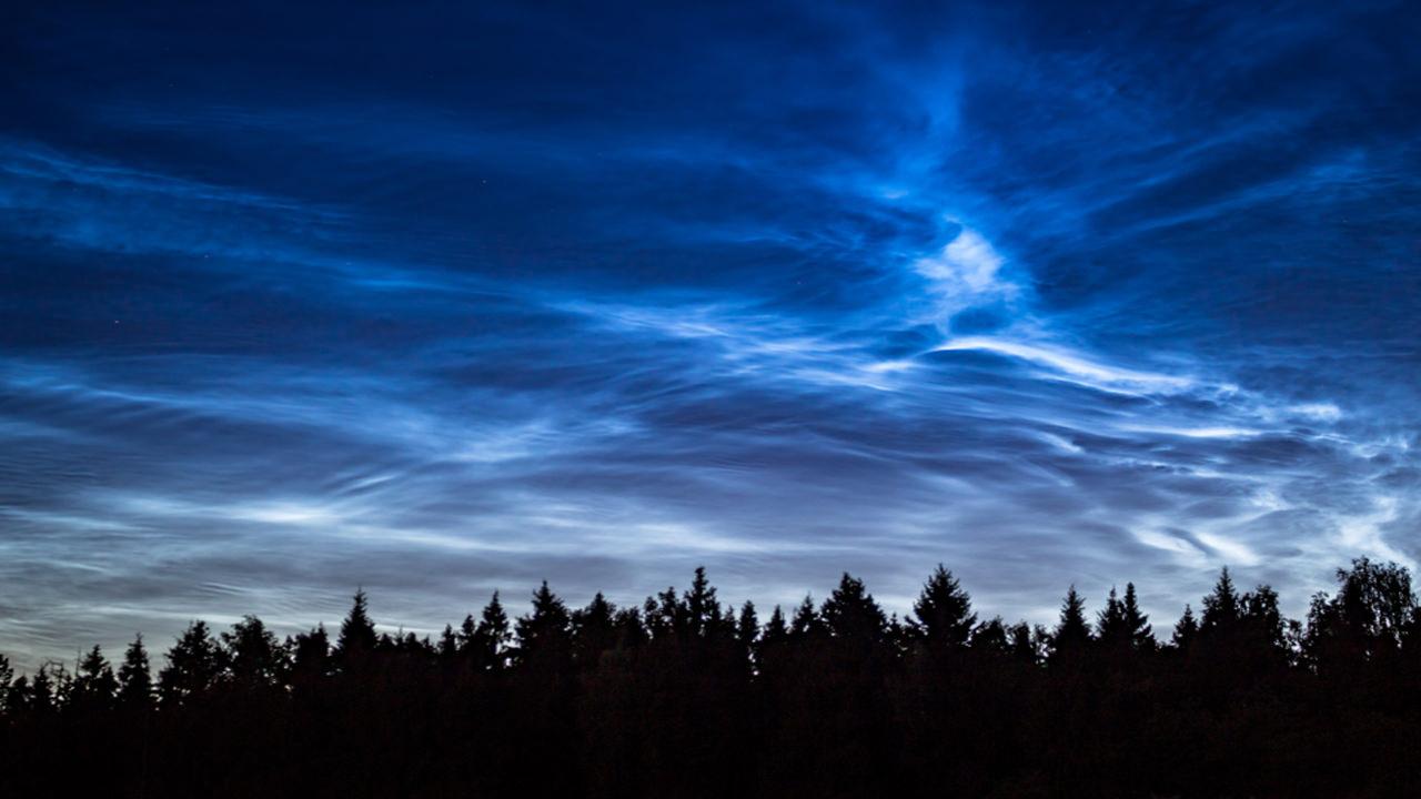 Gece gökyüzünde beyaz bulut neden olur? Gece havada bulut olur mu? Noctilucent bulutları