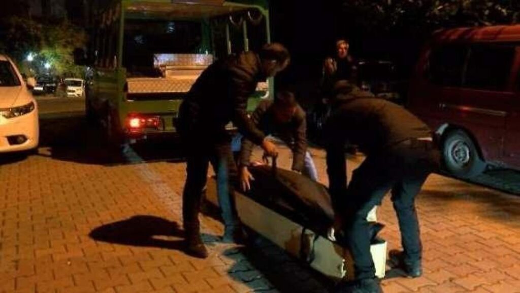 Kısıklı’da kaza: El frenini çekmeyi unuttu aracın altında kaldı