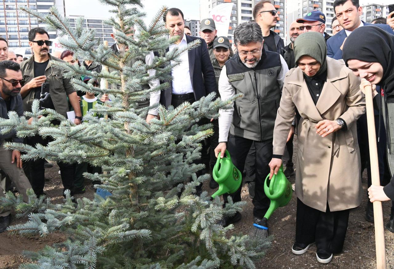 Milli Ağaçlandırma Günü Ankara'daki etkinlikle kutlandı