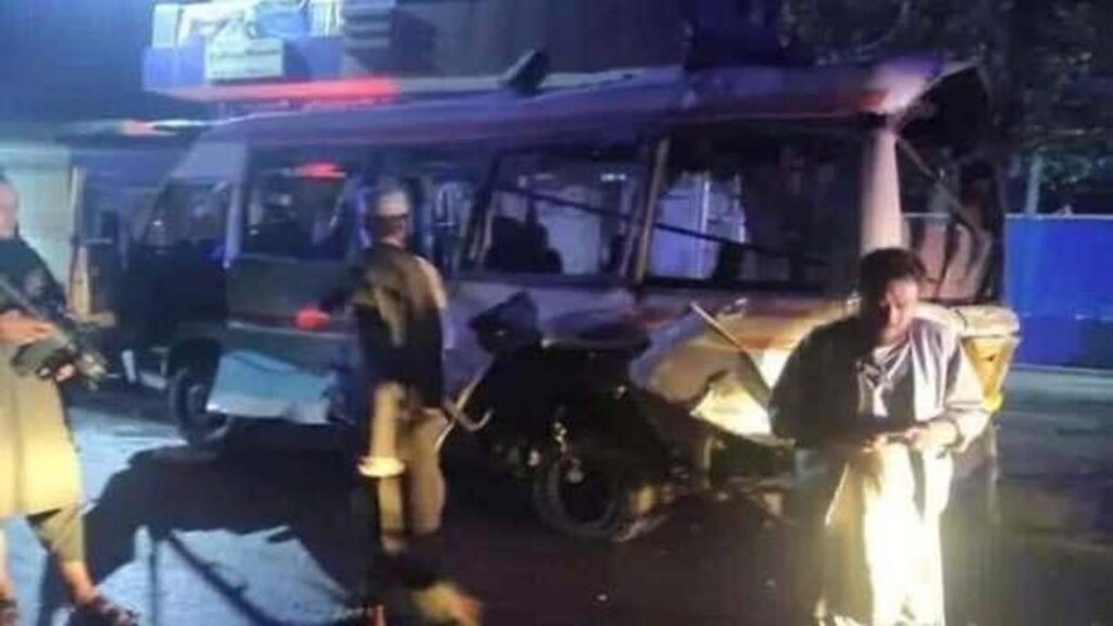 Afganistan’da minibüse bombalı saldırı: 7 ölü