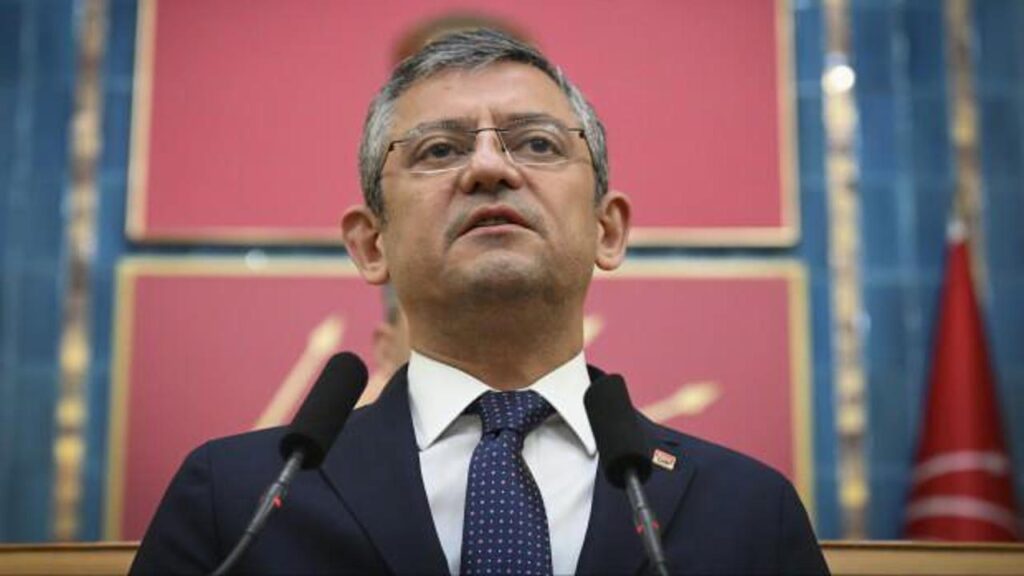 CHP’de grup toplantısı basına kapalı yapıldı