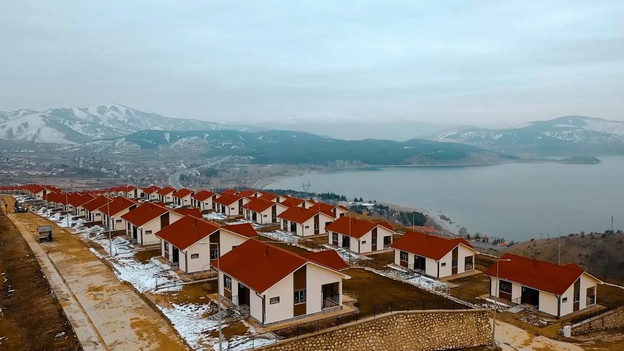 Özhaseki: Sosyal konutlar teslim edilmeye başlandı