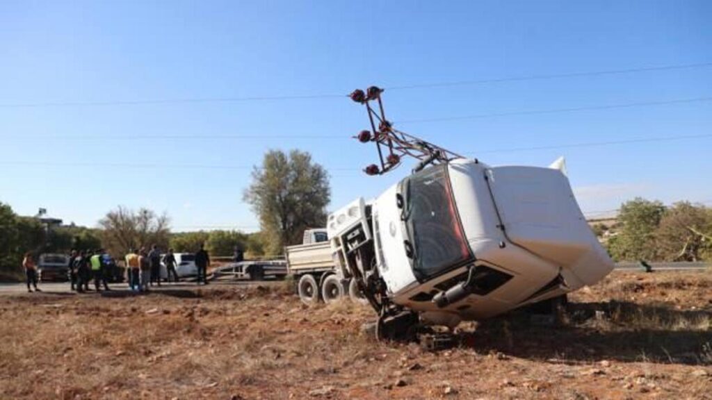 Diyarbakır’da zincirleme kaza: 1 ölü 6 yaralı