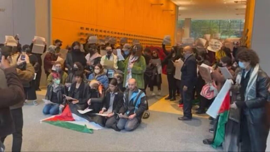 New York Times’ta Gazze protestosu