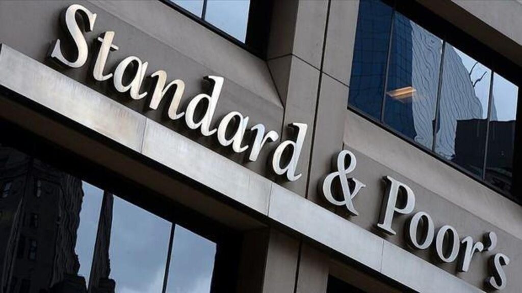 “Türk bankacılık sektöründe riskler azaldı”