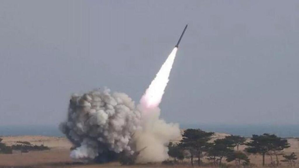 Yemen’deki Husiler, İsrail’i hedef aldı! İHA ve balistik füzelerle saldırı