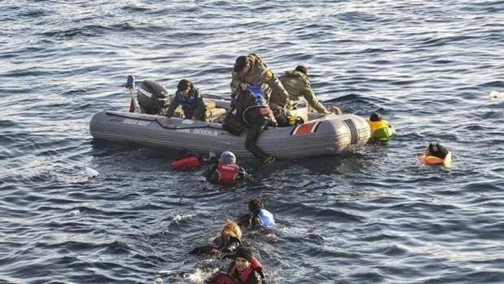 Akdeniz’de facia! Batan göçmen teknesinde 1’i çocuk 8 kişi öldü