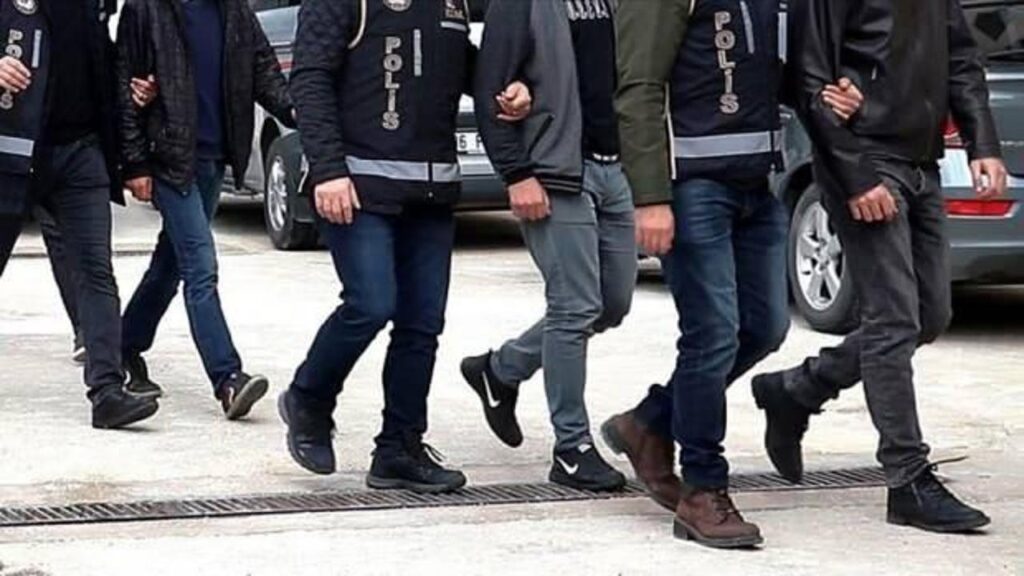 Ankara’da son bir haftada çeşitli suçlardan aranan 877 kişi yakalandı