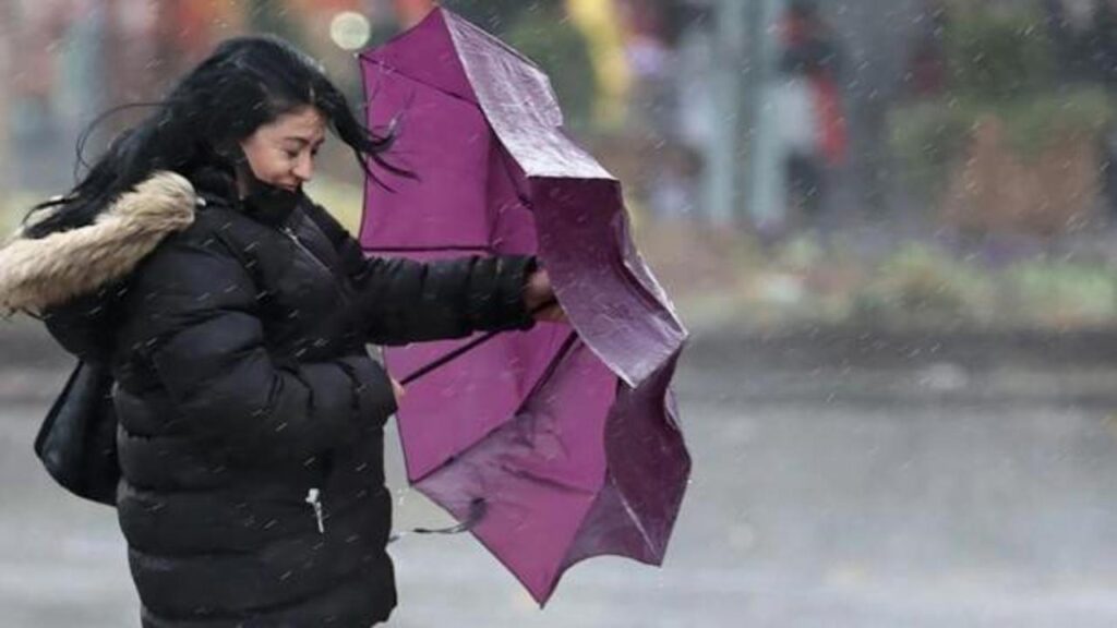 Ankaralılar dikkat: Kuvvetli rüzgar ve fırtına uyarısı geldi