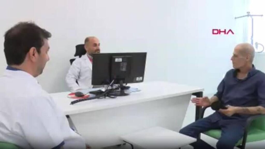 Böbrek ağrısıyla gitti, karnından 8 kiloluk tümör çıkarıldı