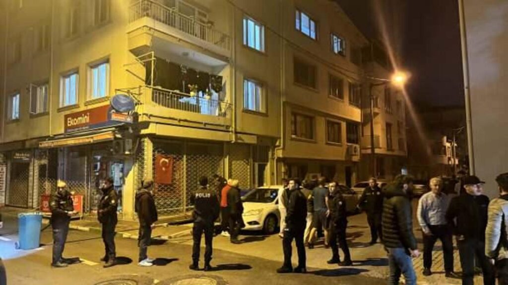 Bursa’da kiracı, iş yeri sahibini silahla yaralandı