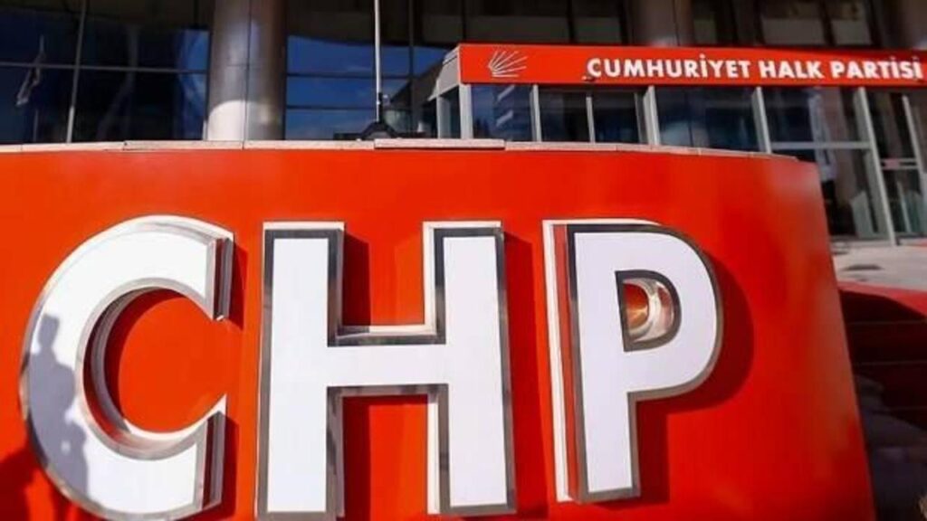 “Doyuncaya, tıksırıncaya, patlayıncaya kadar yiyin” CHP’de akraba atamalarına devam