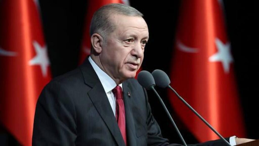 Başkan Erdoğan, darp edilen öğretmenle görüştü