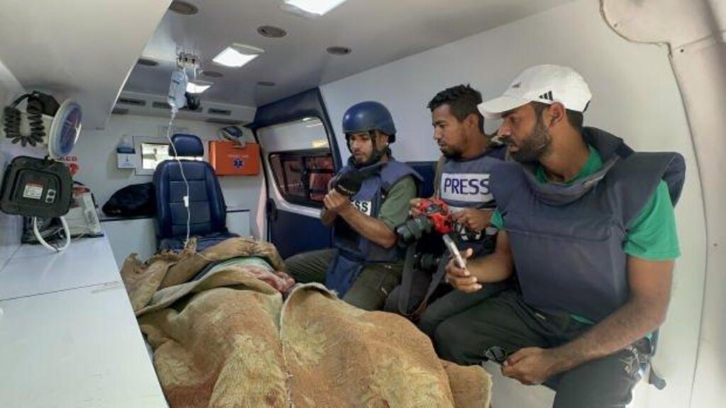 İsrail saldırısında TRT Arapça ekibinin de bulunduğu bir grup gazeteci yaralandı