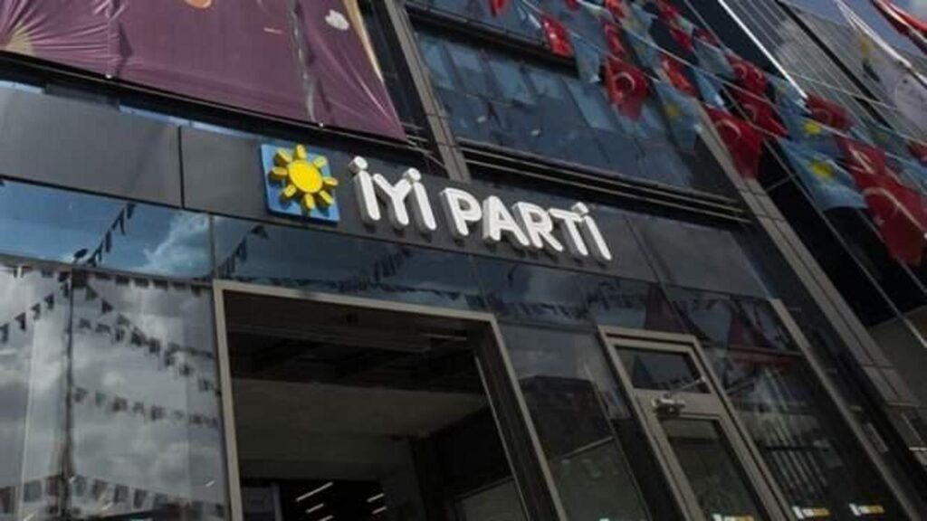 İYİ Parti’de istifalar bitmiyor