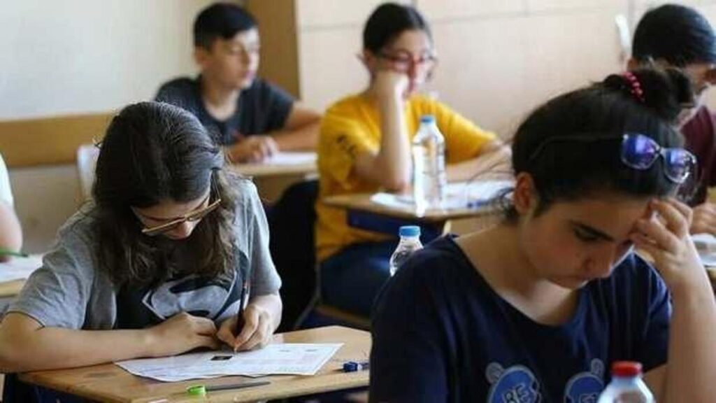 KDK, lisede ‘blok ders’ yapılmamasını tavsiye etti