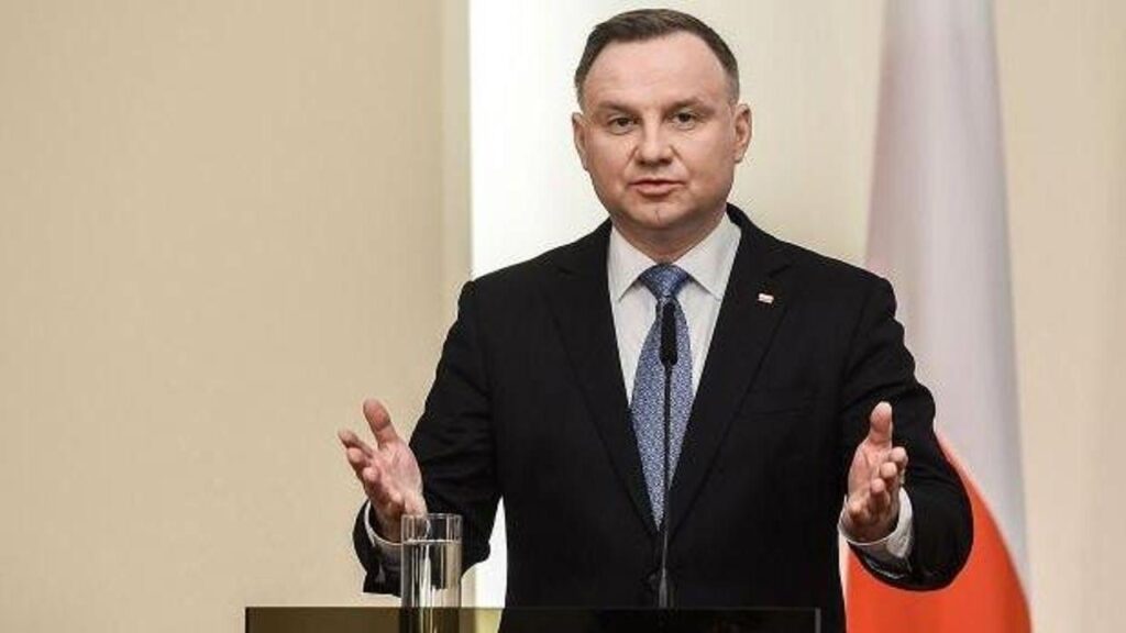 Polonya’dan NATO sınırına nükleer silah konuşlandırma açıklaması