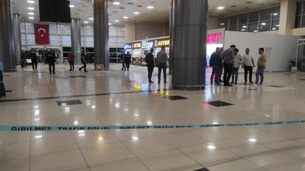 Şanlıurfa’da silahlı kavga: 1 ölü, 1’i polis 10 yaralı