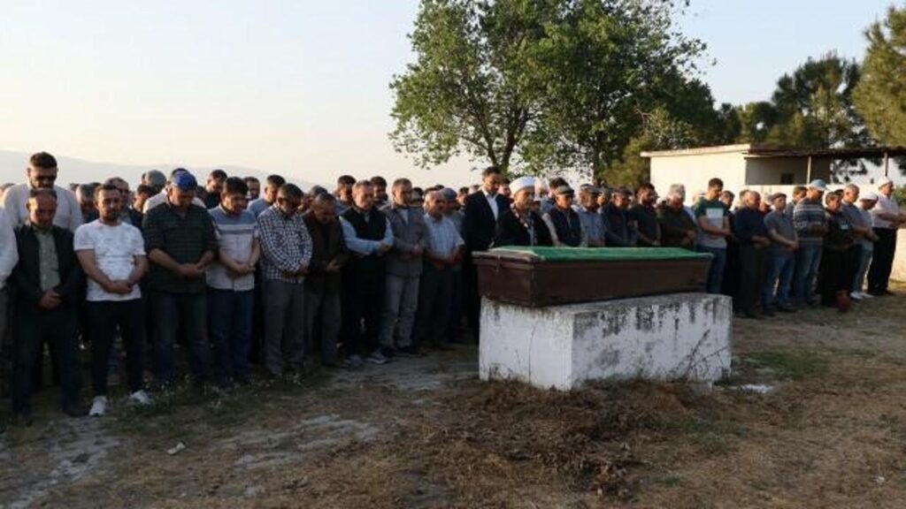 Teleferik kazasında hayatını kaybeden avukat, Aydın’da son yolculuğuna uğurlandı