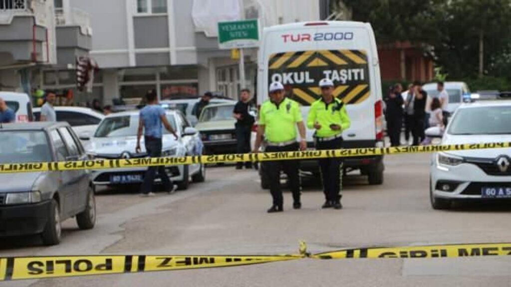 Tokat’ta feci kaza: Üç yaşındaki çocuk hayatını kaybetti!