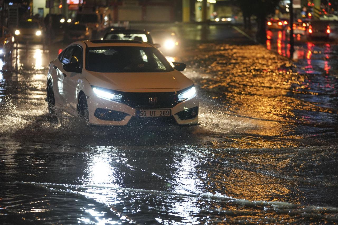 Meteoroloji'den 28 ile uyarı! Bu illerde yaşayanlar dikkat