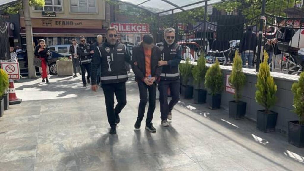 Baba ile oğlu, tefecilikten gözaltına alındı