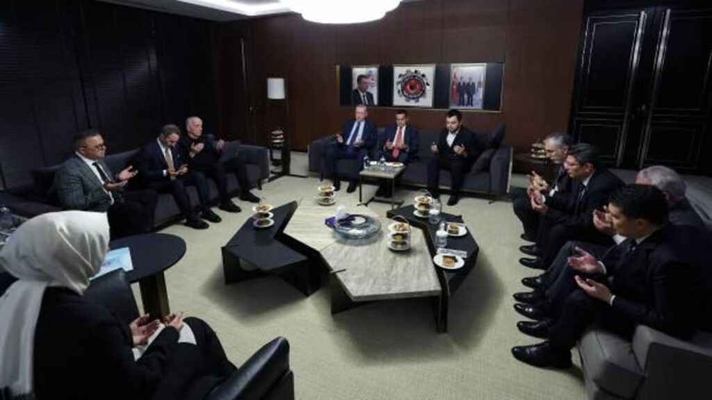 Cumhurbaşkanı Erdoğan’dan Türk Metal Sendikası’na taziye ziyareti
