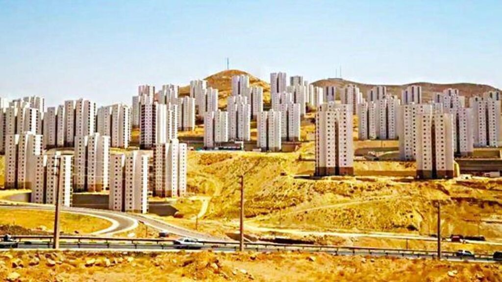 İran’ın “cennet şehir” projesi patladı