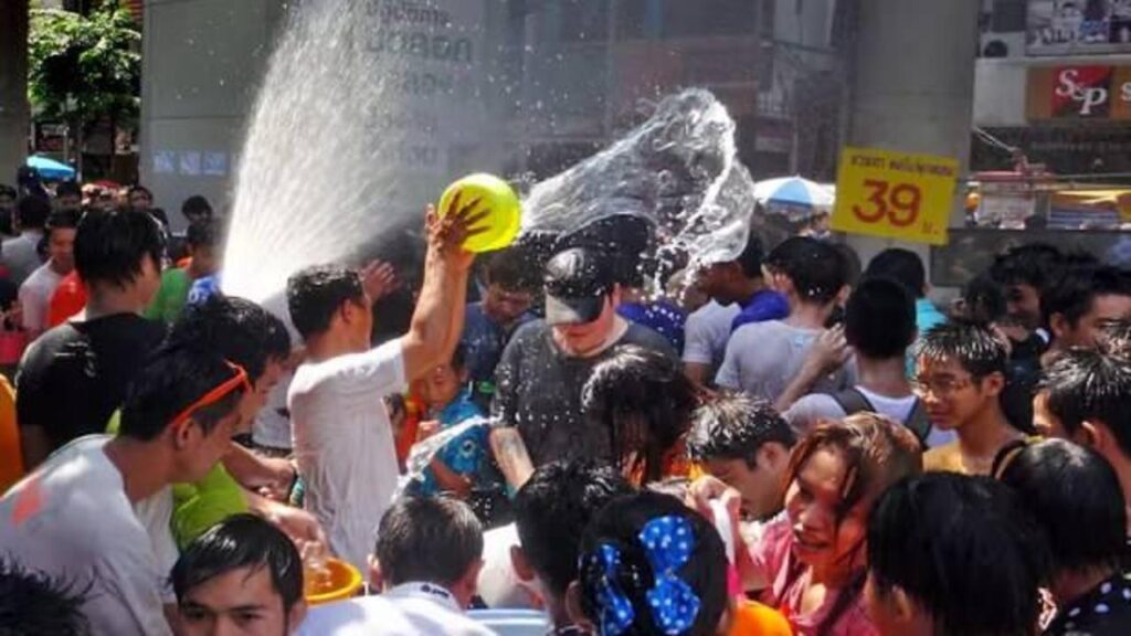 Tayland’da aşırı sıcaklar nedeniyle 38 kişi hayatını kaybetti
