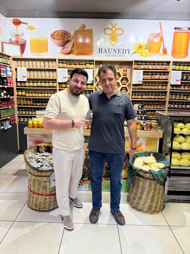 Davut Güloğlu Haunedy’yi Ziyaret Etti: Karadeniz’in Gururu, Yerel Ürünlere Hayran Kaldı