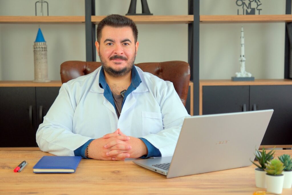Kimyager Batuhan Tümay ve Turcolive: Doğal Kozmetik Sektöründe Devrim