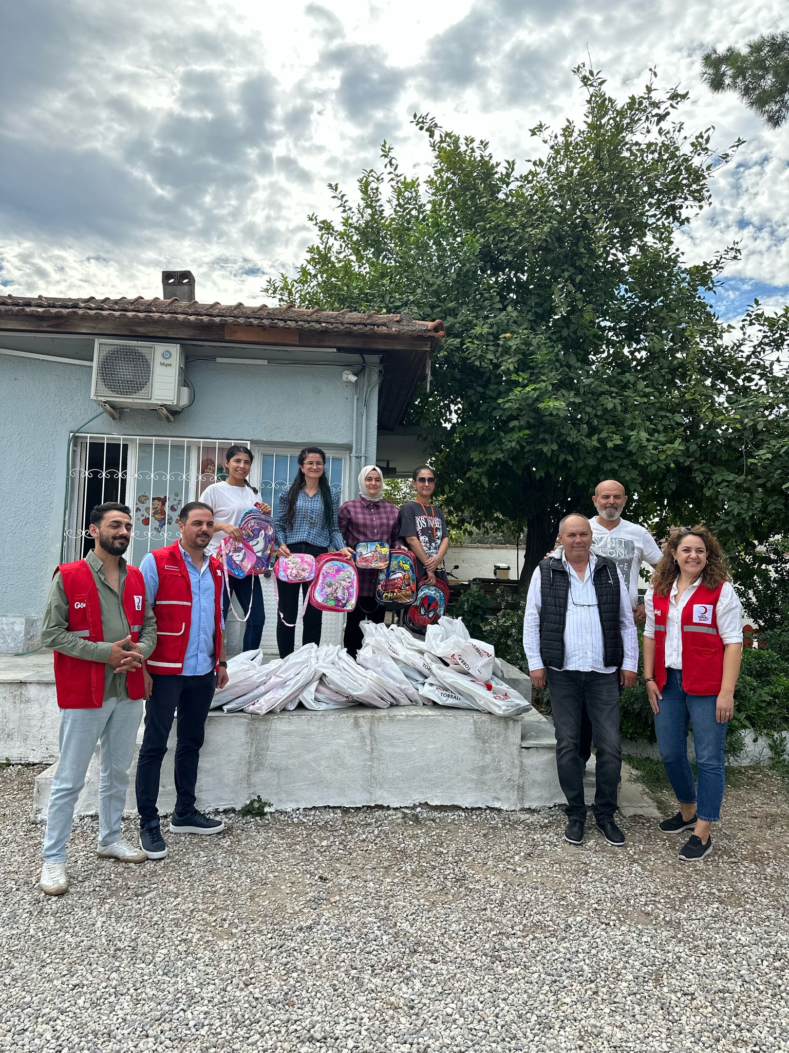Yılmaz Yalçın'dan İnsanlık Destanı: Suriye'deki Yetimlerle Yazılan Kahramanlık Hikayesi