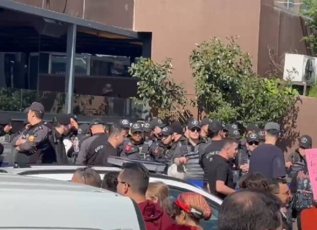 Son Dakika: Avukatlara Müdahale Eden Polislere Tutanak Tutuldu