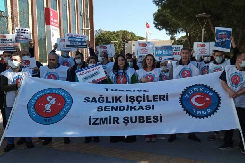 Dokuz Eylül Üniversitesi Hastanesinde Sağlık İşçileri Haklarını Arıyor