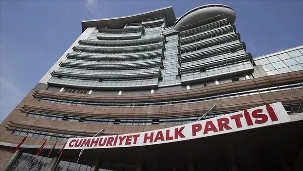 CHP, “600 troll” iddiasını yargıya taşıyor!