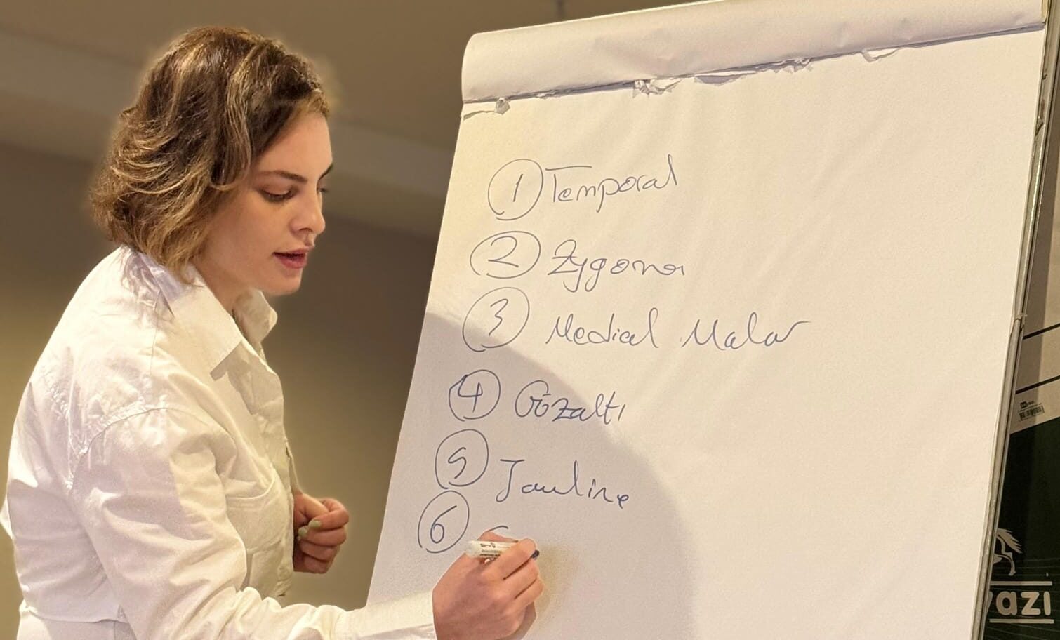 Dr. Maryam Torabi’nin Eğitimcilik Misyonu: Bilgi Birikimini Paylaşmak